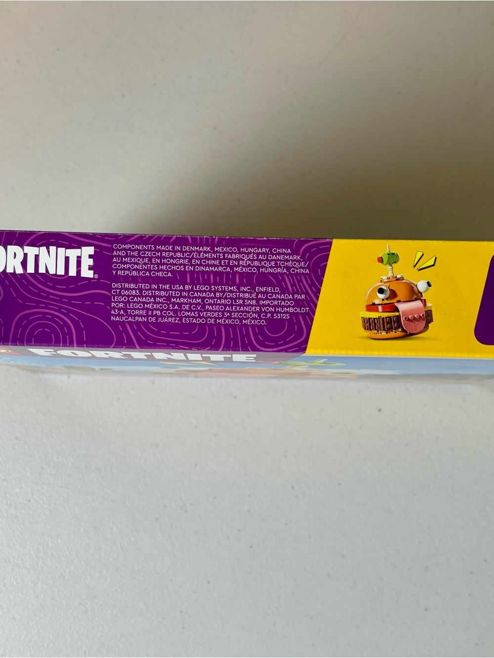 Fortnite: Durrr Burger - Lego Set 77070 NIB - Picture 9 of 9